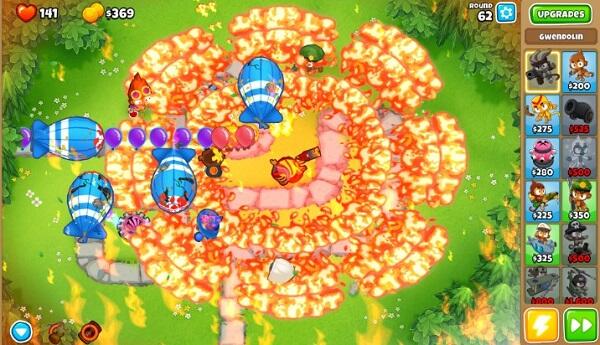 Bloons TD 6 Mod screenshot